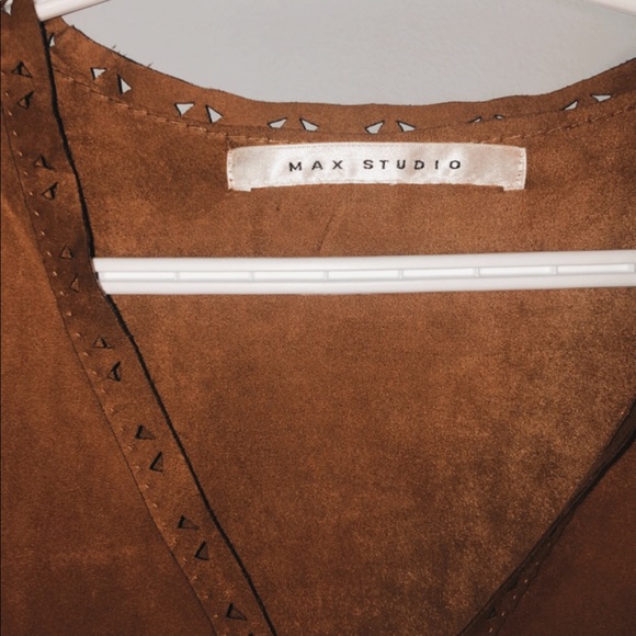 DRESS - Picture 2 of 4